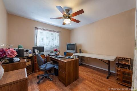 660 W 73rd Pl, Hialeah, FL 33014 photo 14
