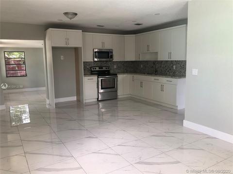 921 E 39th Pl, Hialeah, FL 33013 photo 6
