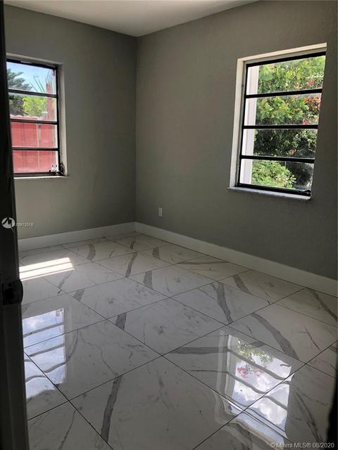 921 E 39th Pl, Hialeah, FL 33013 photo 18