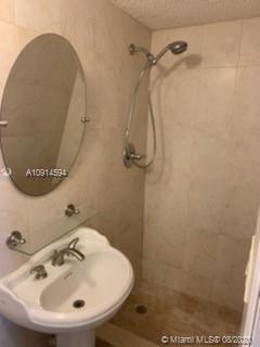 436 E 62nd St, Hialeah, FL 33013 photo 11