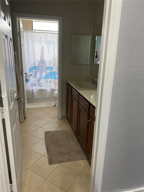 8531 W 33rd Ave, Hialeah, FL 33018 photo 15