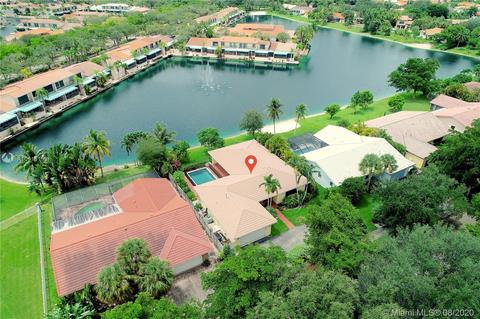8490 Dundee Ter, Miami Lakes, FL 33016 photo 21