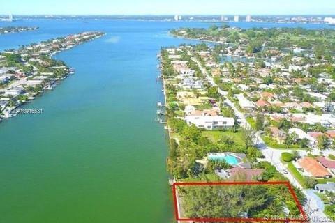 600 88th St, Surfside, FL 33154 photo 1