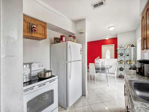 175 E 51st Pl, Hialeah, FL 33013 photo 12