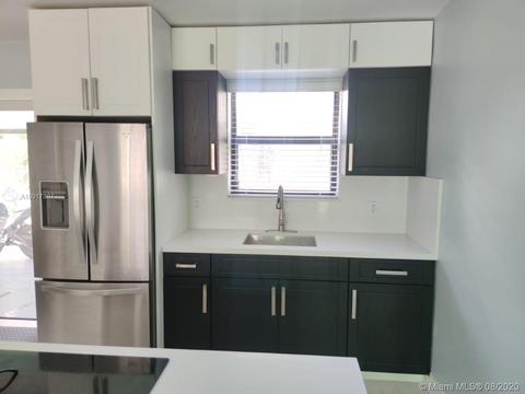 21 E 52nd Pl, Hialeah, FL 33013 photo 6
