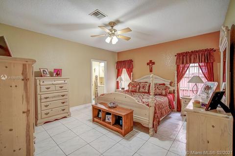 8533 NW 164th St, Miami Lakes, FL 33016 photo 29