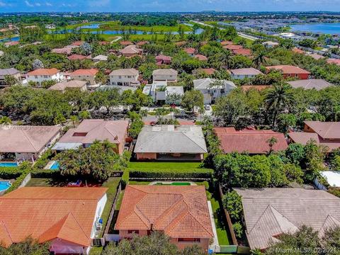 8533 NW 164th St, Miami Lakes, FL 33016 photo 39