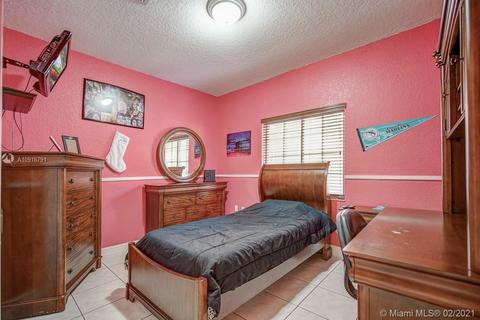 8533 NW 164th St, Miami Lakes, FL 33016 photo 27