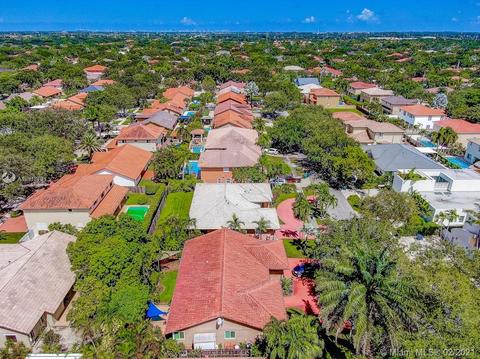 8533 NW 164th St, Miami Lakes, FL 33016 photo 5
