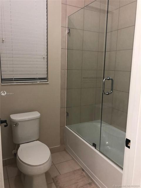 3214 W 96th Pl, Hialeah, FL 33018 photo 19