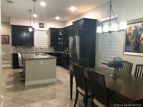 3214 W 96th Pl, Hialeah, FL 33018 photo 8