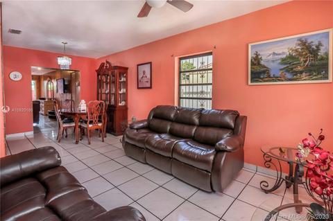 640 E 9th Ct, Hialeah, FL 33010 photo 7