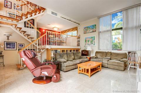 135 Enid Dr #18, Key Biscayne, FL 33149 photo 13