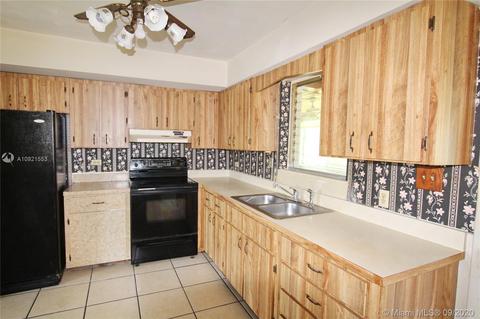 1137 4th St, Okeechobee, FL 34974 photo 4