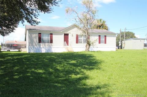 2131 SE 33rd St, Okeechobee, FL 34974 photo 1