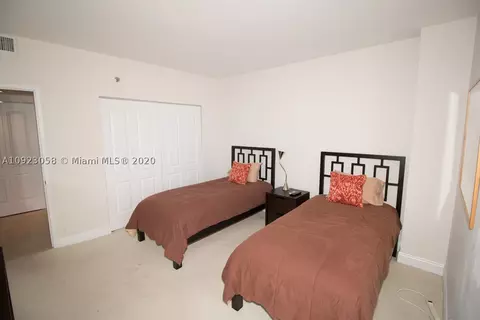 520 Brickell Key Dr #A806, Miami, FL 33131 photo 16