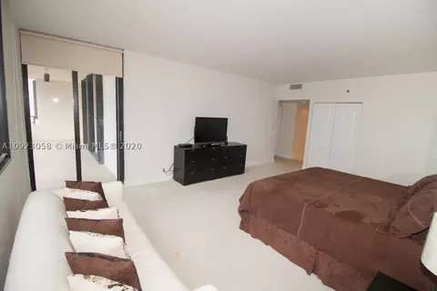 520 Brickell Key Dr #A806, Miami, FL 33131 photo 17