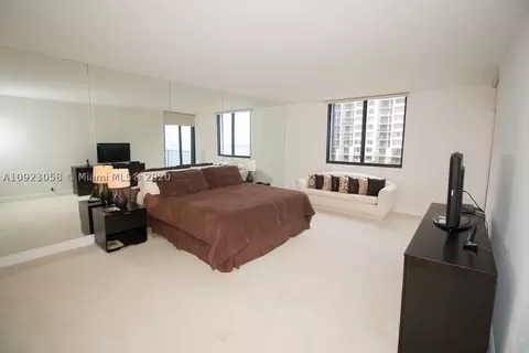 520 Brickell Key Dr #A806, Miami, FL 33131 photo 1