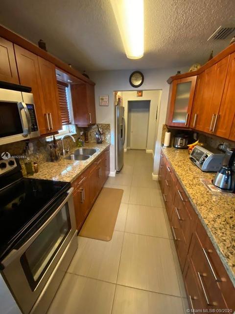 727 E 41st St, Hialeah, FL 33013 photo 5
