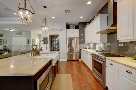 601 SW Timber Trl, Stuart, FL 34997 photo 5