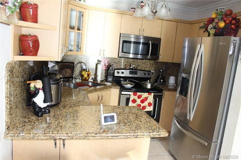911 E 52nd St, Hialeah, FL 33013 photo 15