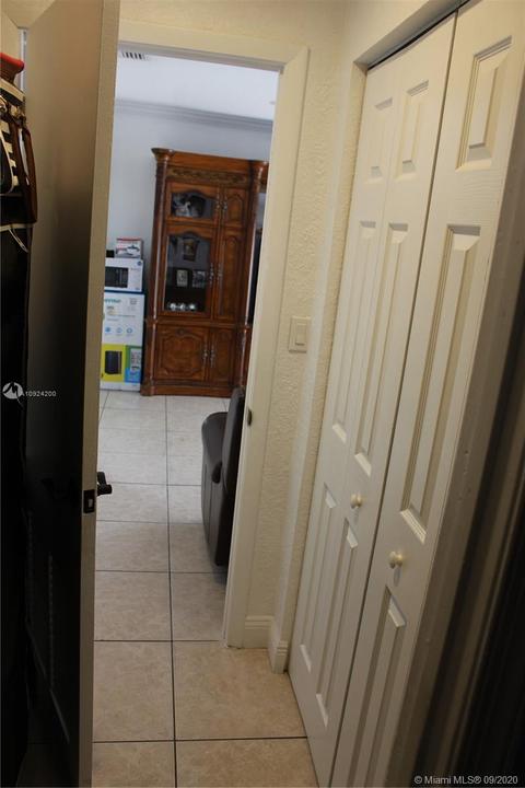 911 E 52nd St, Hialeah, FL 33013 photo 18
