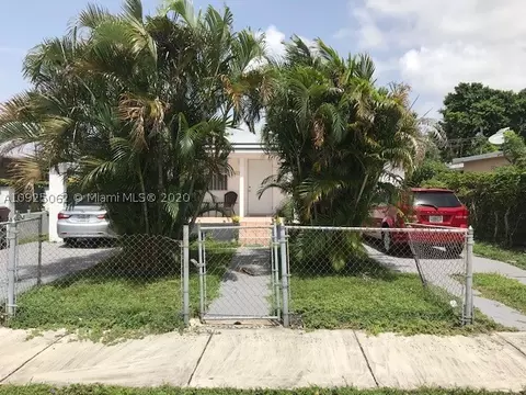 417 E 18th St, Hialeah, FL 33013 photo 1