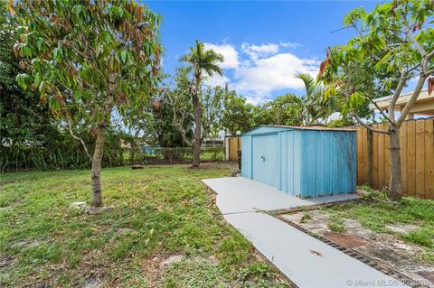 820 E 17th St, Hialeah, FL 33010 photo 16