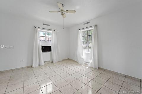 820 E 17th St, Hialeah, FL 33010 photo 11