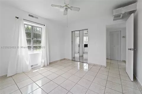 820 E 17th St, Hialeah, FL 33010 photo 8