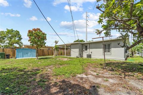 820 E 17th St, Hialeah, FL 33010 photo 15