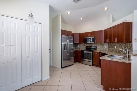 2098 Borealis Way, Weston, FL 33327 photo 9