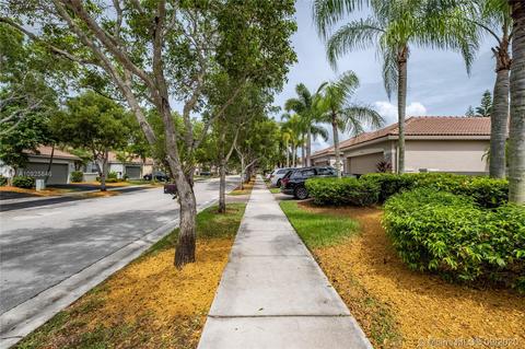 2098 Borealis Way, Weston, FL 33327 photo 25