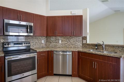 2098 Borealis Way, Weston, FL 33327 photo 6
