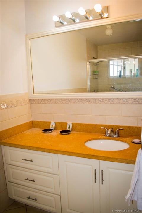 3155 W 77th Pl, Hialeah, FL 33018 photo 22