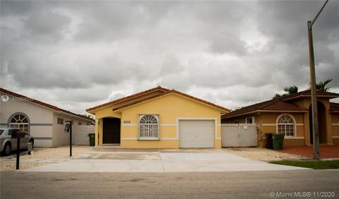 3155 W 77th Pl, Hialeah, FL 33018 photo 1