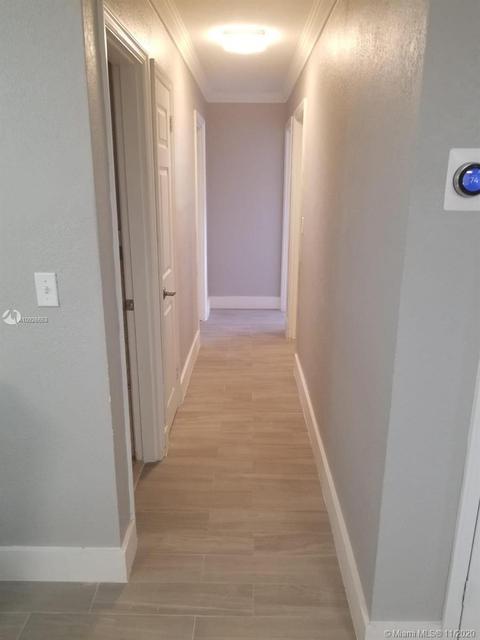 111 E 53rd Ter, Hialeah, FL 33013 photo 11