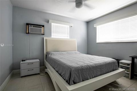 752 SE 8th Pl, Hialeah, FL 33010 photo 13