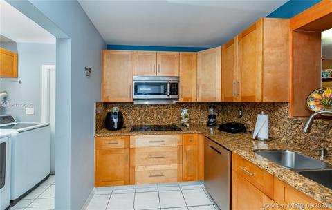 331 E 64th St, Hialeah, FL 33013 photo 14