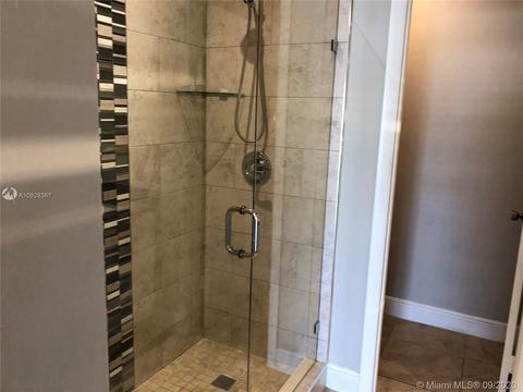 6405 Windmill Gate Rd, Miami Lakes, FL 33014 photo 5