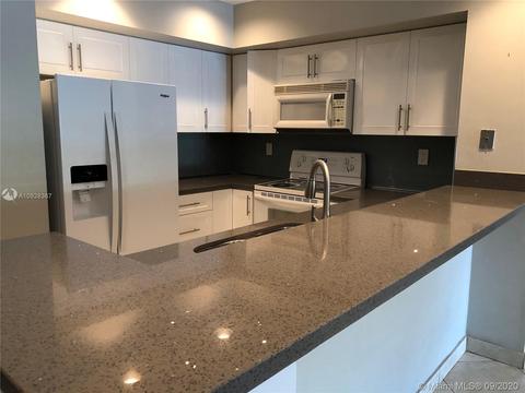 6405 Windmill Gate Rd, Miami Lakes, FL 33014 photo 2