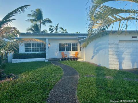 8926 Abbott Ave, Surfside, FL 33154 photo 1