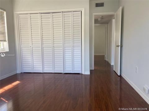 8926 Abbott Ave, Surfside, FL 33154 photo 18