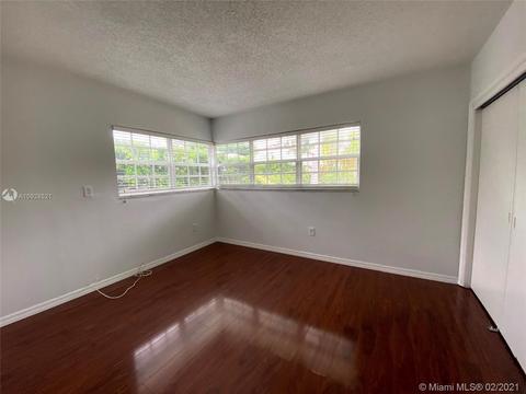 8926 Abbott Ave, Surfside, FL 33154 photo 22
