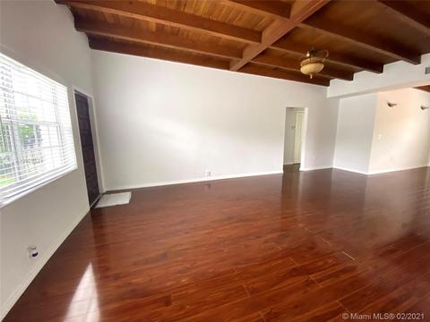 8926 Abbott Ave, Surfside, FL 33154 photo 5