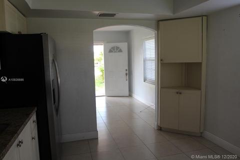 1785 E 9th Ave, Hialeah, FL 33010 photo 15