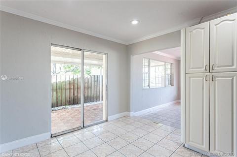 5160 E 8th Ave, Hialeah, FL 33013 photo 4