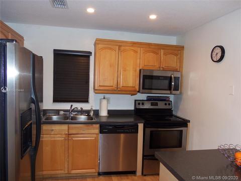3300 Orinoco Ln, Margate, FL 33063 photo 4