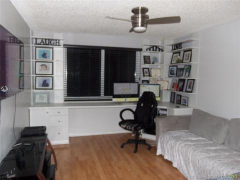3300 Orinoco Ln, Margate, FL 33063 photo 7