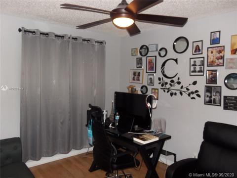 3300 Orinoco Ln, Margate, FL 33063 photo 8